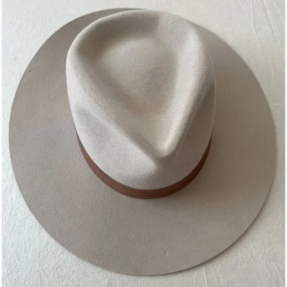Gigi Pip Fedora Hat Womens Size 57 M Beige - Brown Band 100% Australian Wool NWT - Picture 4 of 16